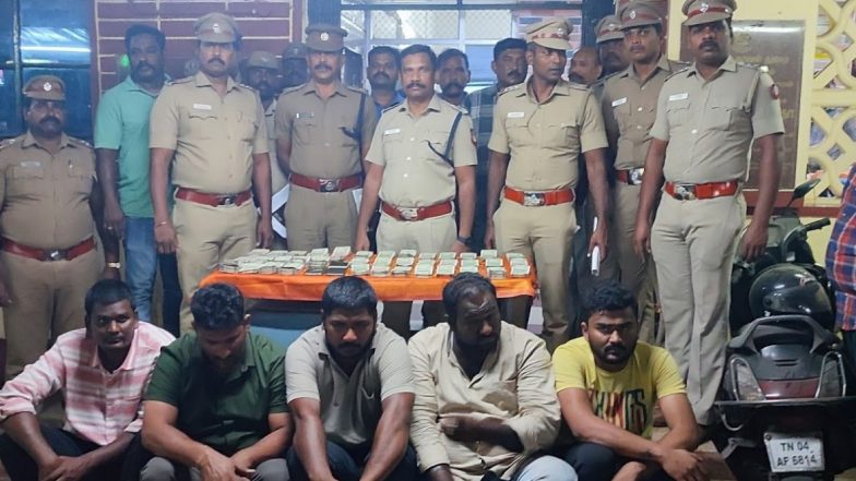Robbery Thief: வருமான வரித்துறை அதிகாரியாக நடித்து, கோவாவில் அழகிகளோடு உல்லாசம்.. தமிழ்நாடு காவல்துறையிடம் சரணடைந்த குற்றவாளிகள்.!