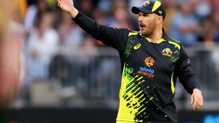 Aaron Finch Retirement: ஓய்வை அறிவித்த ஆஸ்திரேலியாவின் நட்சத்திர ஆட்டக்காரர் ஆரோன் பின்ச்... சோகத்தில் ரசிகர்கள்..!