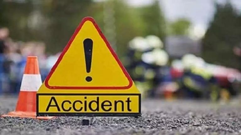 Lucknow Road Accident: அதிவேகமாக வந்த கார்.. இரண்டரை வயது குழந்தையை பலி வாங்கிய சம்பவம்..!