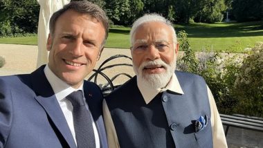 PM Modi & French President Emmanuel Selfie: "பிரான்ஸ் - இந்திய நட்புறவு வாழ்க!" - பிரதமர் மோடியுடன் செல்பி எடுத்து பிரான்ஸ் அதிபர் இமானுவேல் மகிழ்ச்சி.!
