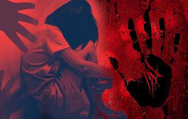 Minor Girl Sexual Abuse: சிறுமியிடம் பாலியல் சீண்டலில் ஈடுபட்ட முதியவர் போக்சோவில் கைது..!