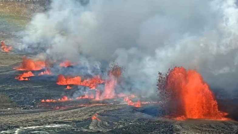 Hawaii Kīlauea Volcano Eruption: மீண்டும் வெடிக்க தயாராகும் ஹவாய் எரிமலை?.. தண்ணீரை போல பீய்ச்சி அடிக்கப்படும் எரிமலைக்குழம்பு..!