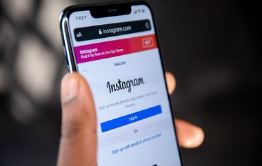 Instagram Love Affair: இன்ஸ்டாகிராம் காதலால் சோகம்; 2 குழந்தைகளை தவிக்கவிட்டு இளம்பெண் ஓட்டம்.., பரிதவிப்பில் கணவர்..!