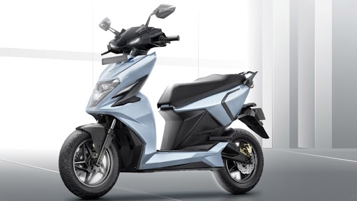 Simple Energy: சிம்பிள் எனெர்ஜியின் புதிய இ-ஸ்கூட்டர்... இவ்வளவு விலை குறைவா..!