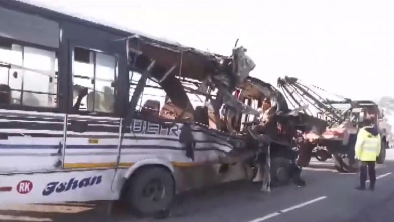 Assam Accident: லாரி - பயணிகள் பேருந்து மோதி பயங்கர விபத்து: 12 பேர் பலி., 25 பேர் படுகாயம்.!