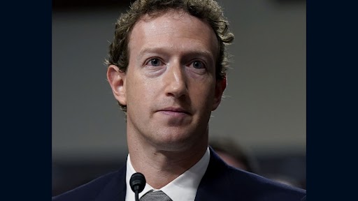 Mark Zuckerberg Apologises: தற்கொலை செய்யும் குழந்தைகள்... மன்னிப்பு கோரிய பேஸ்புக் நிறுவனர் மார்க் ஜூக்கர்பர்க்..!