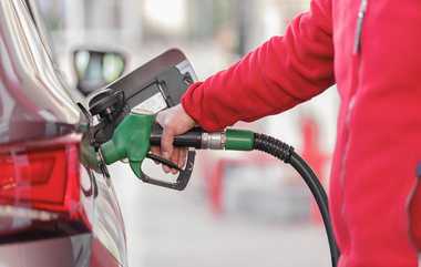 Govt Slashes Petrol, Diesel Prices: 2 ஆண்டுகளுக்கு பின் நடந்த அதிசயம்.. குறைந்த பெட்ரோல், டீசல் விலை..!