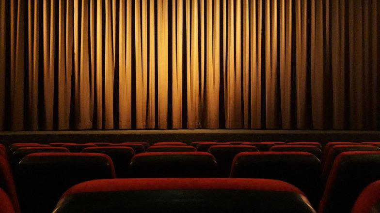 World Theatre Day 2024: கடவுள் யாருன்னு யார் பார்த்த.. அதை கண்ணில் காட்டுது இந்த சினிமா தான்.. உலக நாடக அரங்க தினம்..!